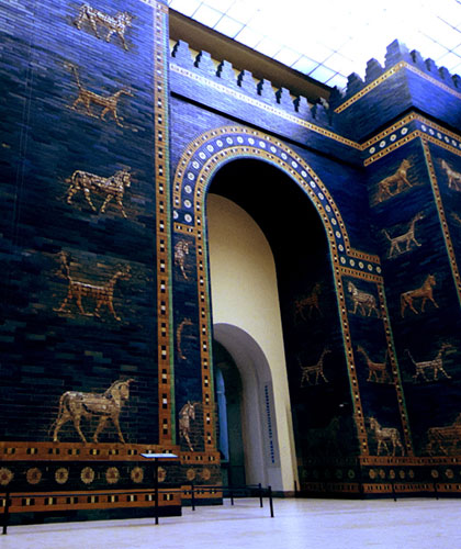 The gates to the gold-drenched city of Babylon